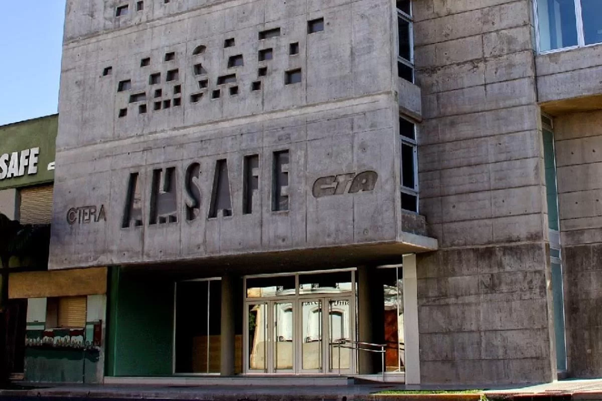 Amsafé La Capital rechazó la oferta y una moción propone un paro de 48 horas