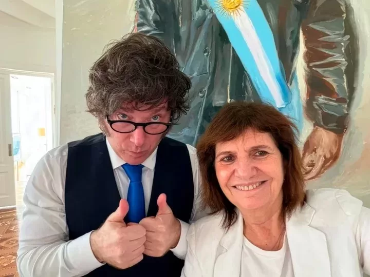 Bullrich descartó una ruptura con Milei y puso su renuncia a disposición