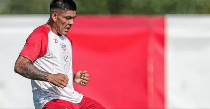 Diego Díaz se va de Unión y su futuro estaría en Patronato