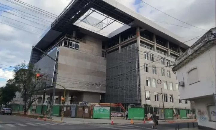 Escala el conflicto por el nuevo edificio judicial: los Ministerios Públicos rechazaron la propuesta de la Corte