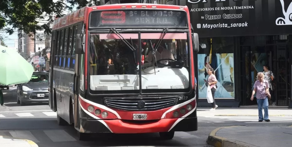 ¿Qué calles estarán cortadas este jueves en Santa Fe y cómo cambiarán los recorridos de colectivos?