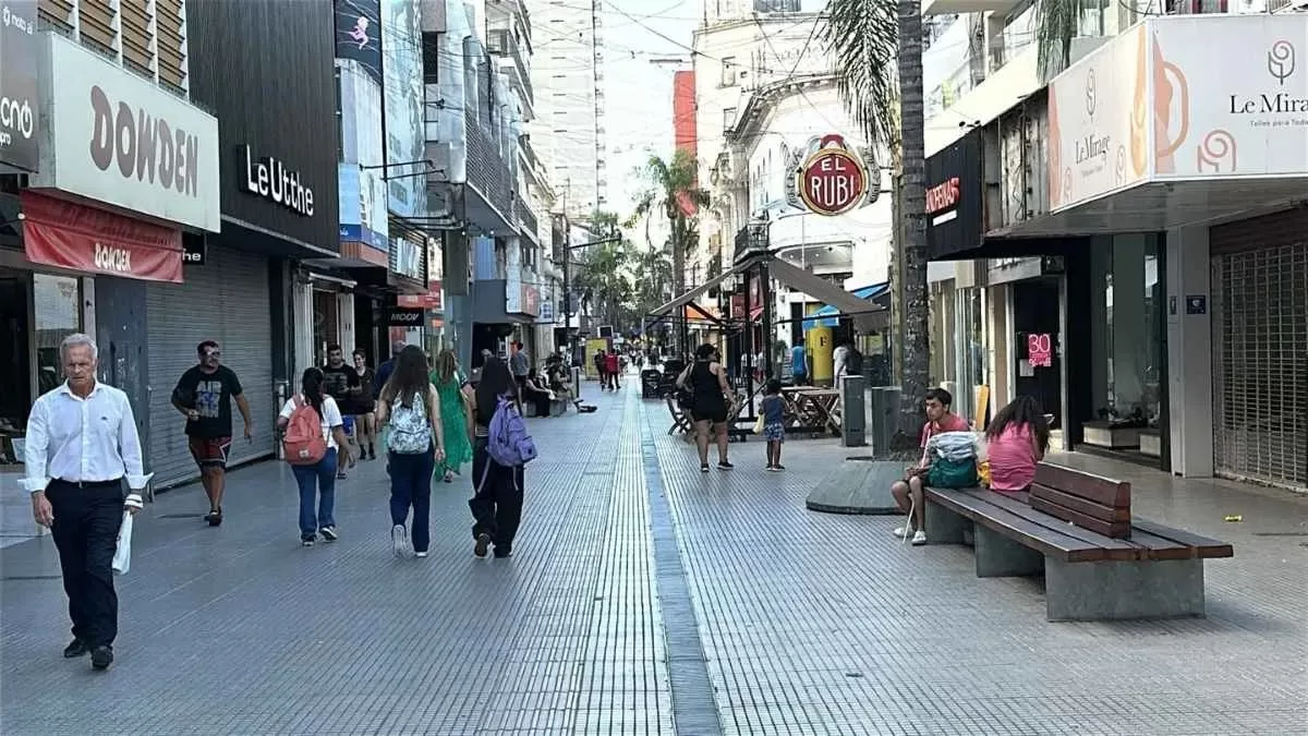 Santa Fe: crecen los locales vacíos y preocupa la caída comercial en avenidas históricas