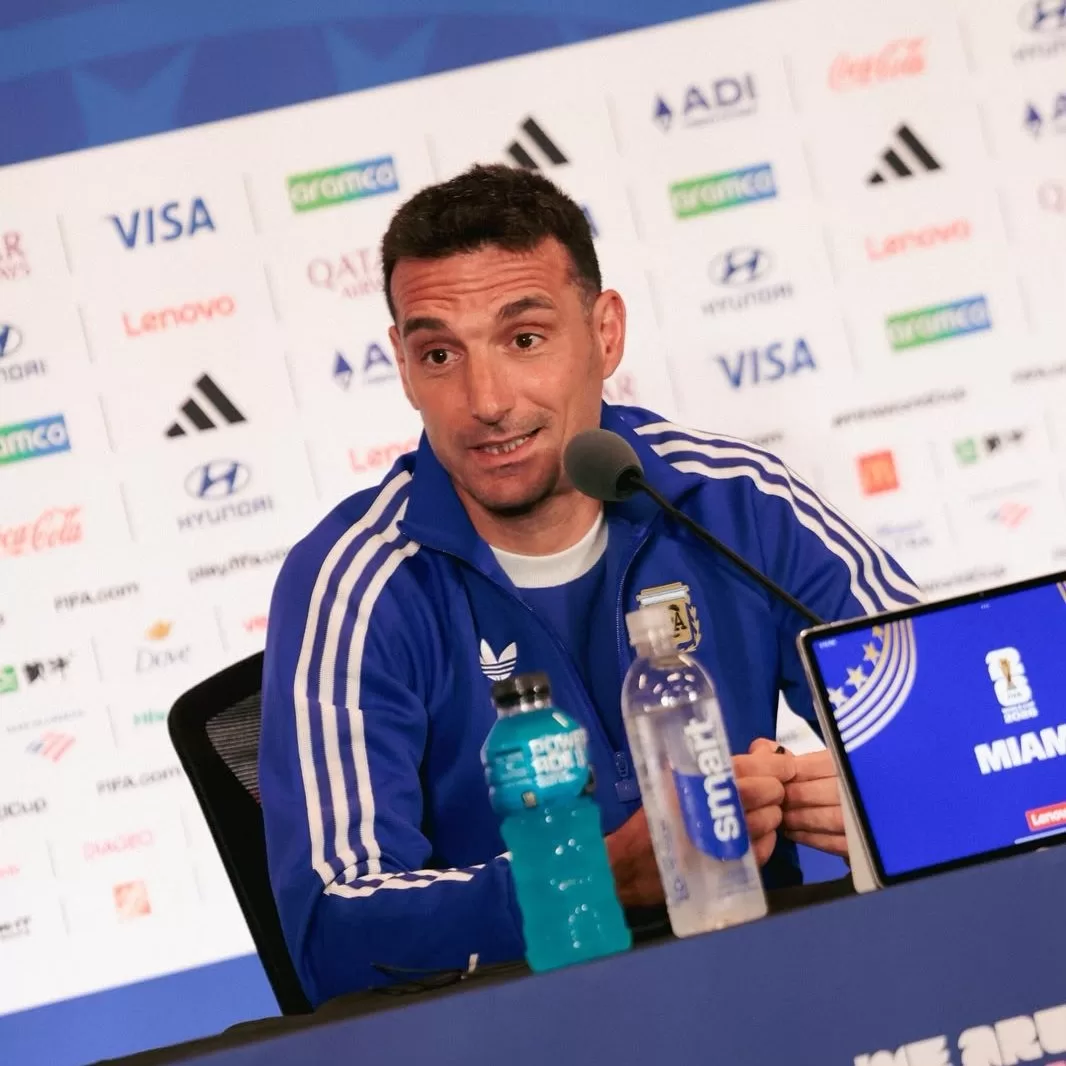 Scaloni confirmó que ya tiene el equipo para enfrentar a Egipto y Paredes volverá a ser titular