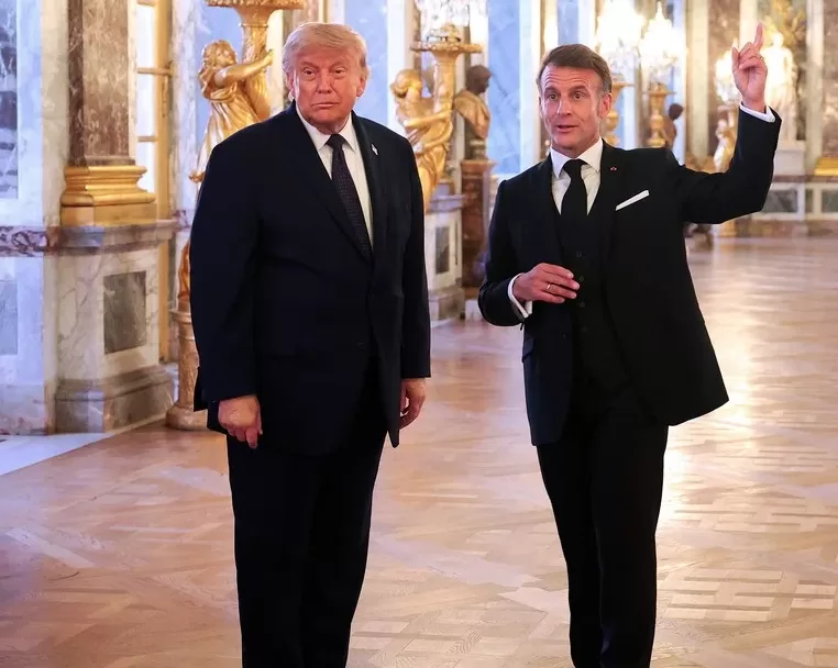 Trump firmó en Versalles un acuerdo con Irán para frenar la guerra en Medio Oriente